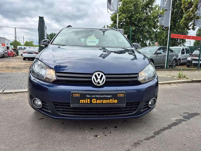 Blau Gebraucht 2013 VW Golf VII Match Kombi | 6.399 € (Guter Preis) - Bild 1/4