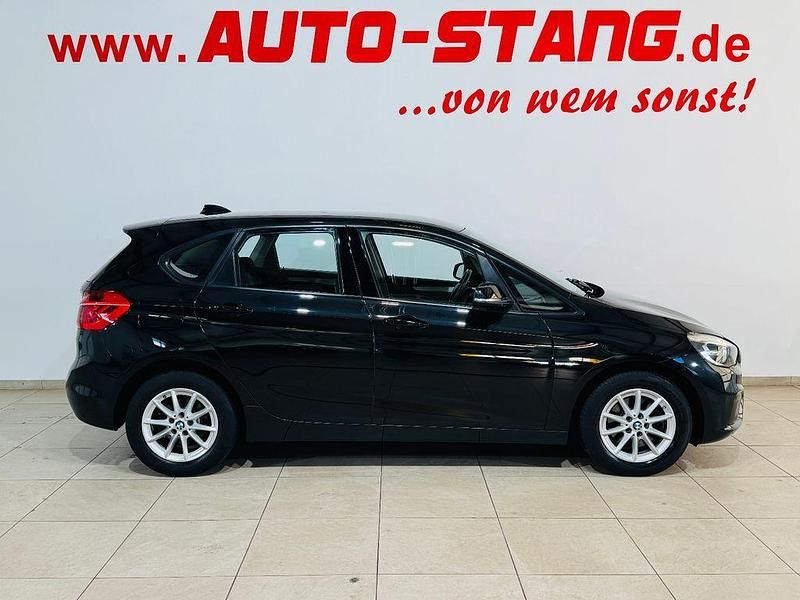 Gebraucht BMW 218 Active Tourer Basis 136 PS (100 kW) 2015 Schwarz Van / Kleinbus
