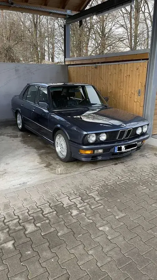Gebraucht BMW M535 M Sport 218 PS (160 kW) 1986 Blau Limousine