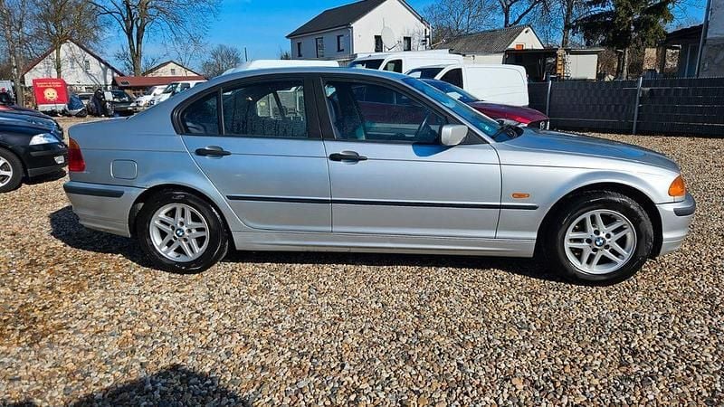 Gebraucht BMW 316 105 PS (77 kW) 1999 Silber Limousine