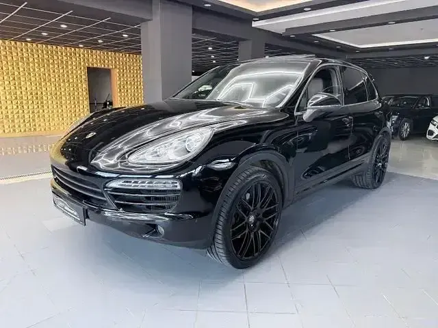 Gebraucht Porsche Cayenne 245 PS (180 kW) 2013 Schwarz SUV