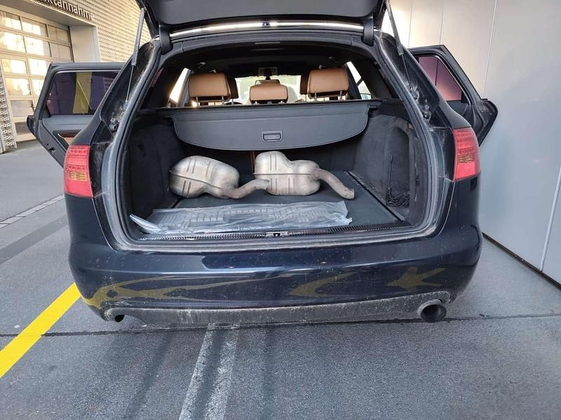 Gebraucht Audi A6 Comfort 224 PS (164 kW) 2005 Blau Kombi