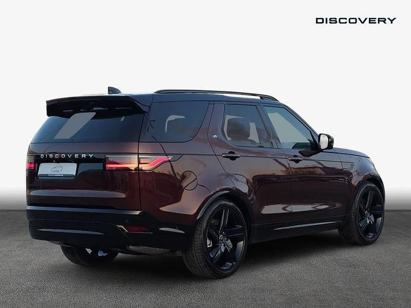 Neu Land Rover Discovery 5 349 PS (256 kW) 2026 Rot SUV