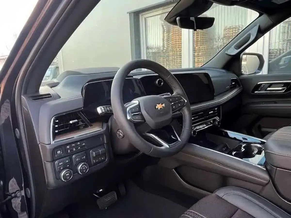 Neu Chevrolet Tahoe 426 PS (313 kW) 2026 Grau SUV