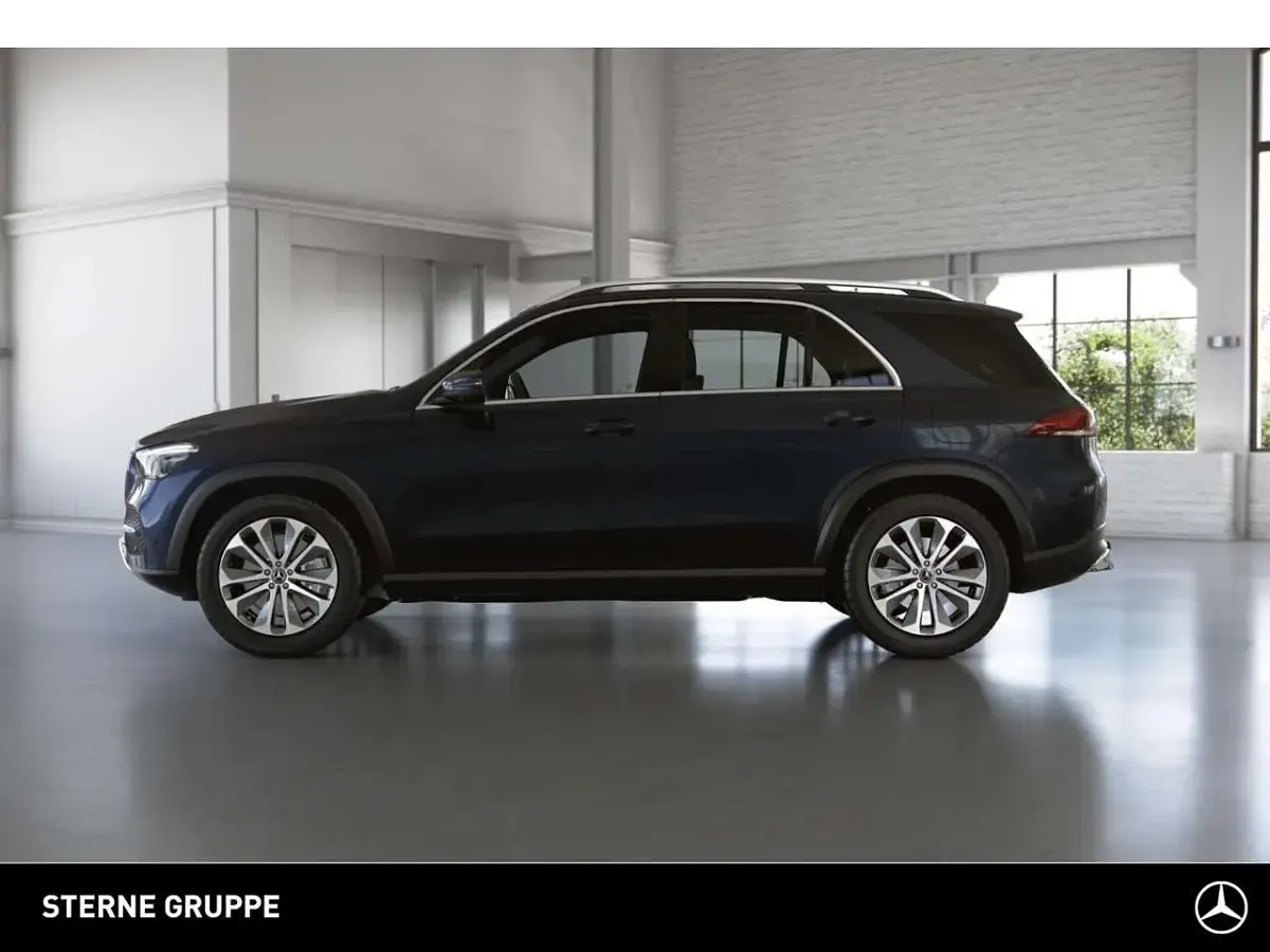 Gebraucht Mercedes GLE350 194 PS (142 kW) 2022 Cavansitblau SUV