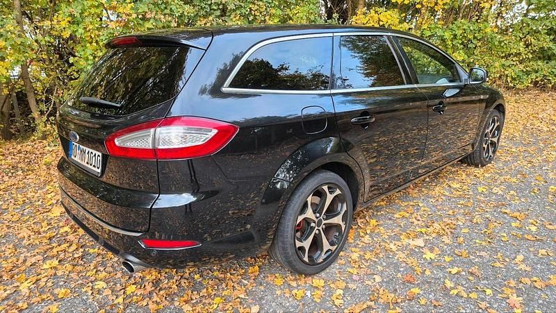 Gebraucht Ford Mondeo 200 PS (147 kW) 2012 Schwarz Kombi