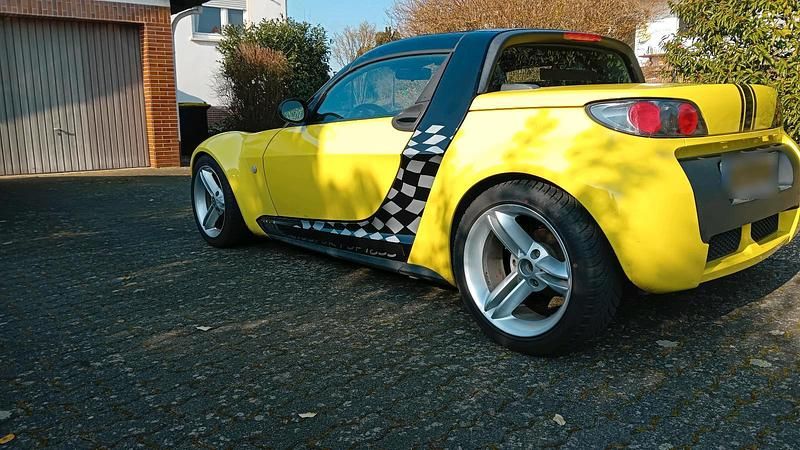 Gebraucht Smart Roadster 82 PS (60 kW) 2003 Gelb Cabrio