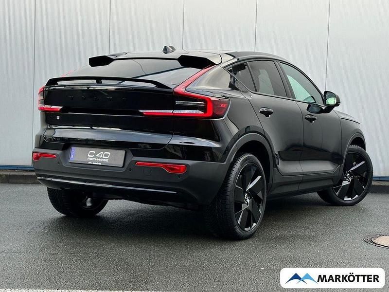 Neu Volvo EC40 Plus 185 kW (252 PS) 2026 Onyx black / metallic SUV