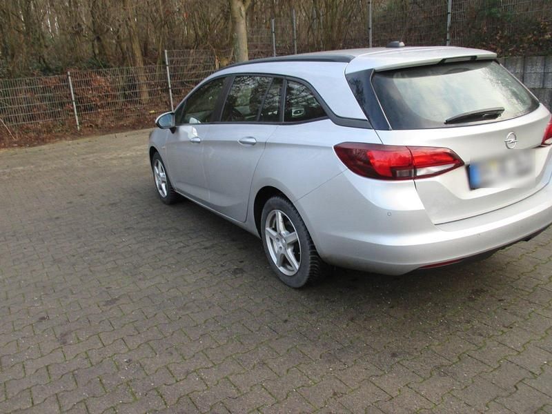 Gebraucht Opel Astra 110 PS (80 kW) 2021 Silber Kombi