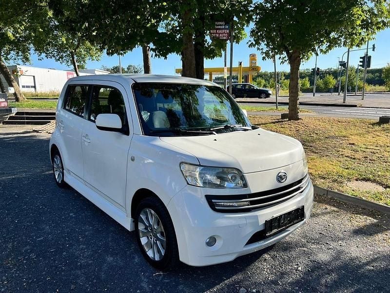 Weiß Gebraucht 2007 Daihatsu Materia Van / Kleinbus | 3.999 € (Fairer Preis) - Bild 1/4