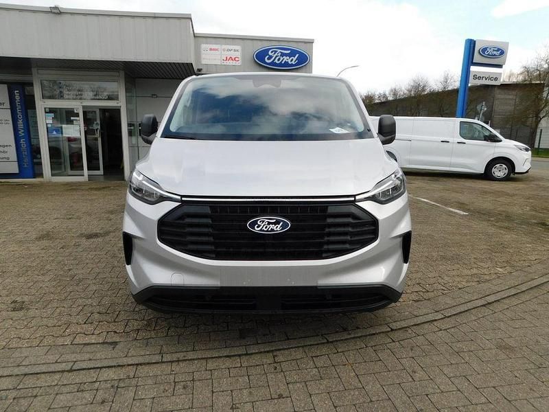 Neu Ford Transit Custom 136 PS (100 kW) 2026 Silber Limousine