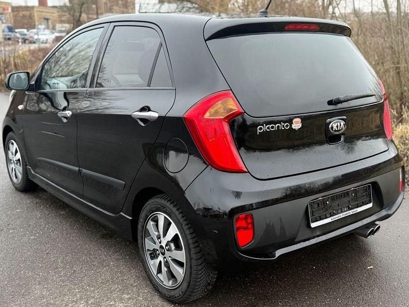 Gebraucht Kia Picanto 86 PS (63 kW) 2015 Schwarz Kleinwagen