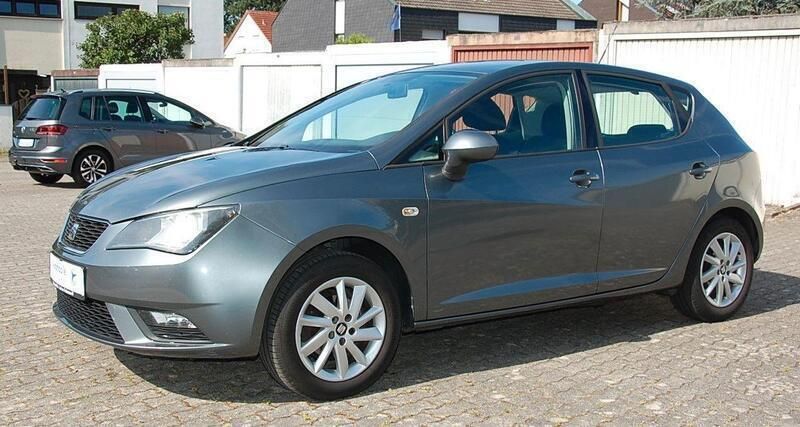 Grau Gebraucht 2014 Seat Ibiza Style Kleinwagen | 5.280 € (Fairer Preis) - Bild 1/4