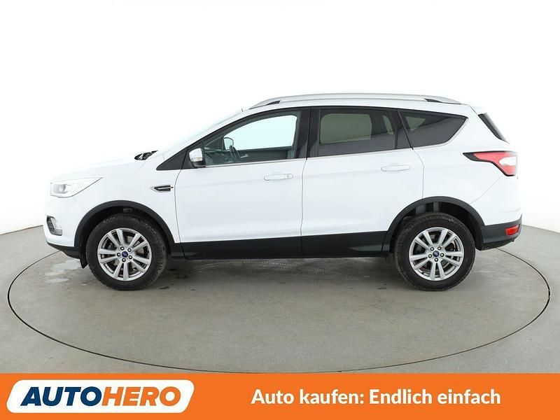 Gebraucht Ford Kuga Trend+ 150 PS (110 kW) 2017 Weiß SUV