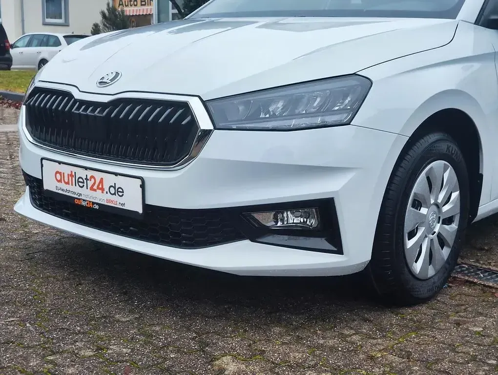 Neu Skoda Fabia Selection 95 PS (69 kW) 2026 Weiß Kleinwagen