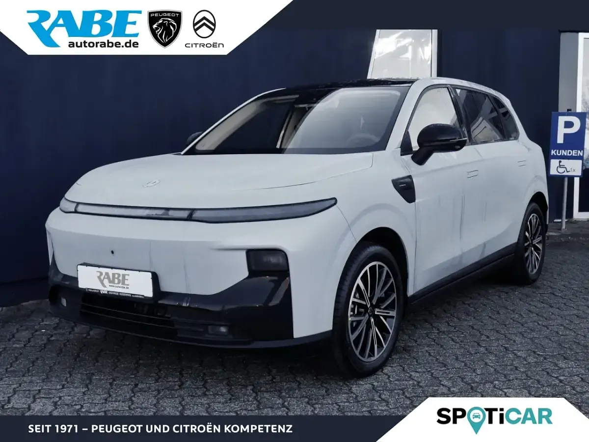 Gebraucht Leapmotor B10 218 PS (160 kW) 2026 SUV