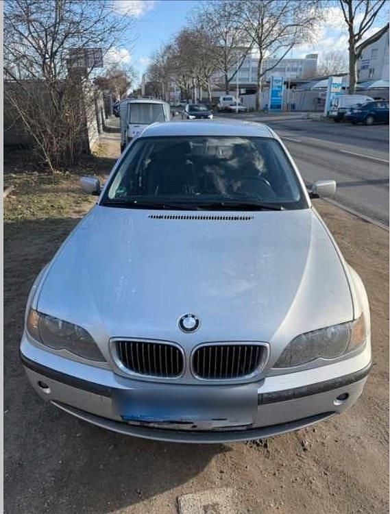 Gebraucht BMW 320 170 PS (125 kW) 2003 Silber Coupé