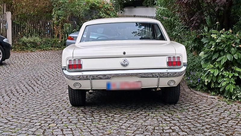 Gebraucht Ford Mustang 200 PS (147 kW) 1966 Weiß Coupé