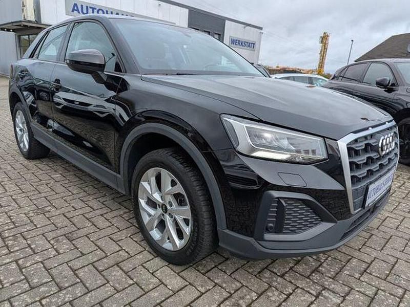 Gebraucht Audi Q2 Comfort 150 PS (110 kW) 2022 Mythosschwarz SUV