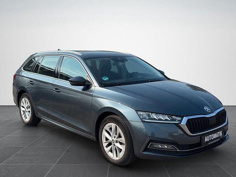 Gebraucht Skoda Octavia First Edition 150 PS (110 kW) 2020 Grau Kombi