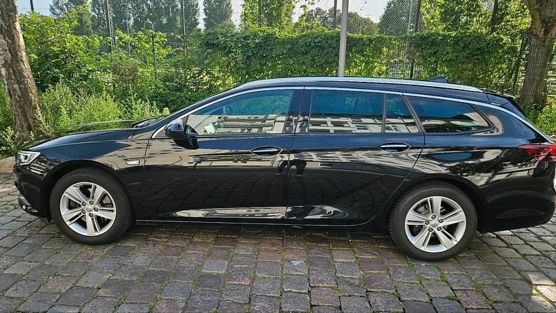 Schwarz Gebraucht 2017 Opel Insignia Kombi | 7.000 € (Superpreis) - Bild 1/4