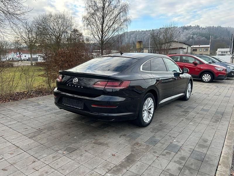 Gebraucht VW Arteon Basis 150 PS (110 kW) 2018 Schwarz Limousine
