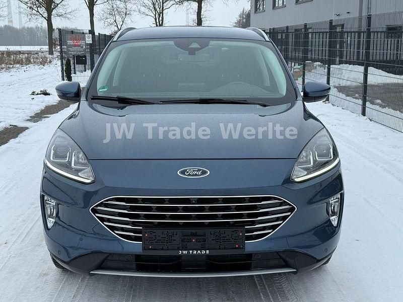 Gebraucht Ford Kuga Titanium 120 PS (88 kW) 2020 Blau SUV