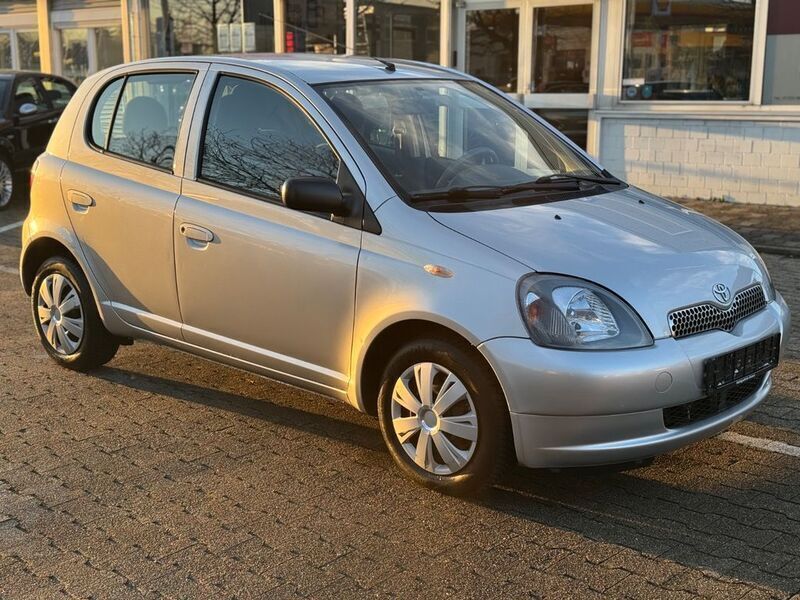 Gebraucht Toyota Yaris Sol 87 PS (63 kW) 2003 Grau Limousine