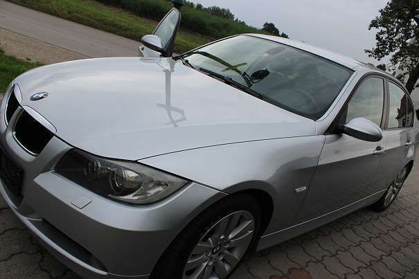 Gebraucht BMW 320 163 PS (119 kW) 2005 Silber metallic Limousine
