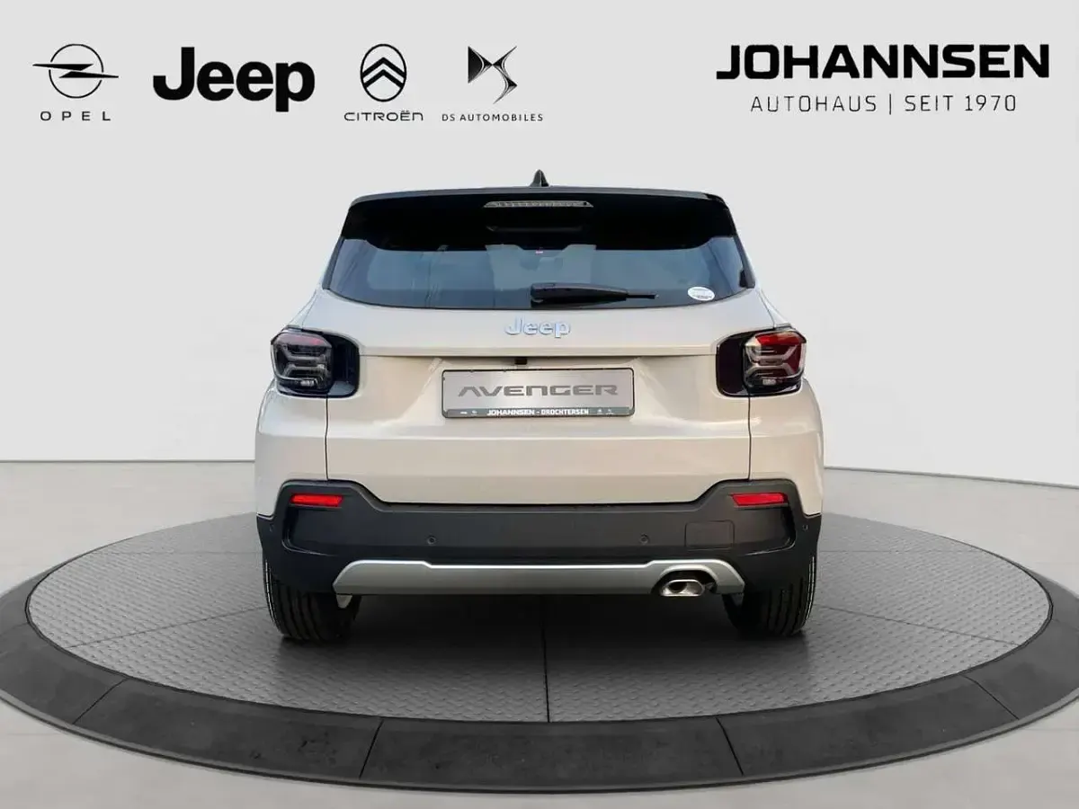 Neu Jeep Avenger Altitude 101 PS (74 kW) 2026 Grau SUV
