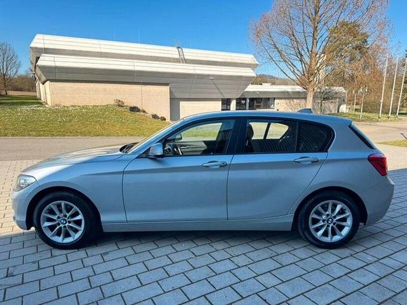 Gebraucht BMW 116 Advantage 116 PS (85 kW) 2018 Silber Kleinwagen