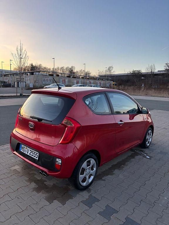 Gebraucht Kia Picanto 69 PS (50 kW) 2011 Rot Kleinwagen