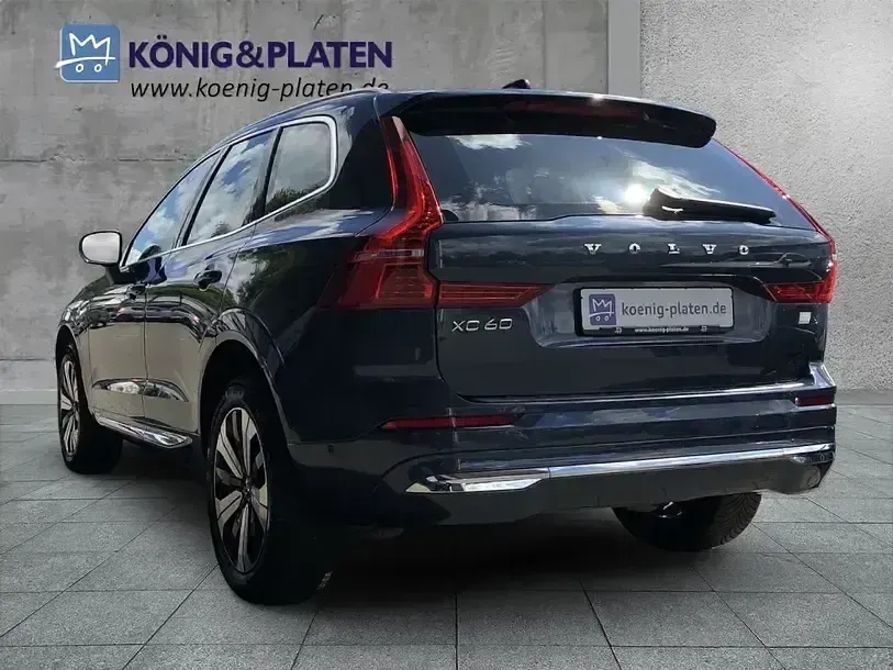 Gebraucht Volvo XC60 Inscription 257 PS (189 kW) 2023 Blau SUV