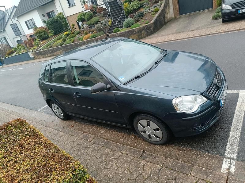 Grau Gebraucht 2007 VW Polo Kleinwagen | 888 € (Superpreis) - Bild 1/2