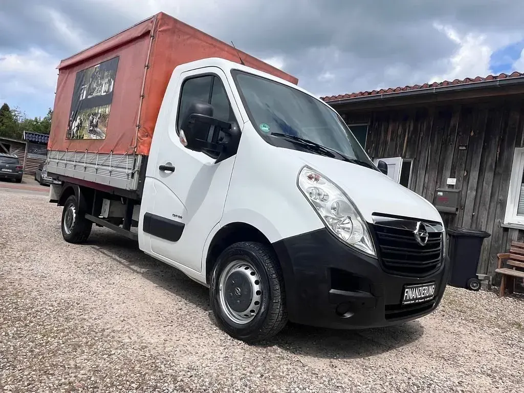 Gebraucht Opel Movano 101 PS (74 kW) 2011 Weiß Van / Kleinbus