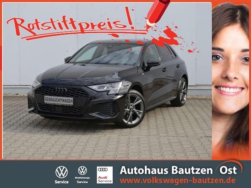 Mythosschwarz metallic Gebraucht 2023 Audi A3 Sportback S-Line Limousine | 35.440 € (Teuer) - Bild 1/4