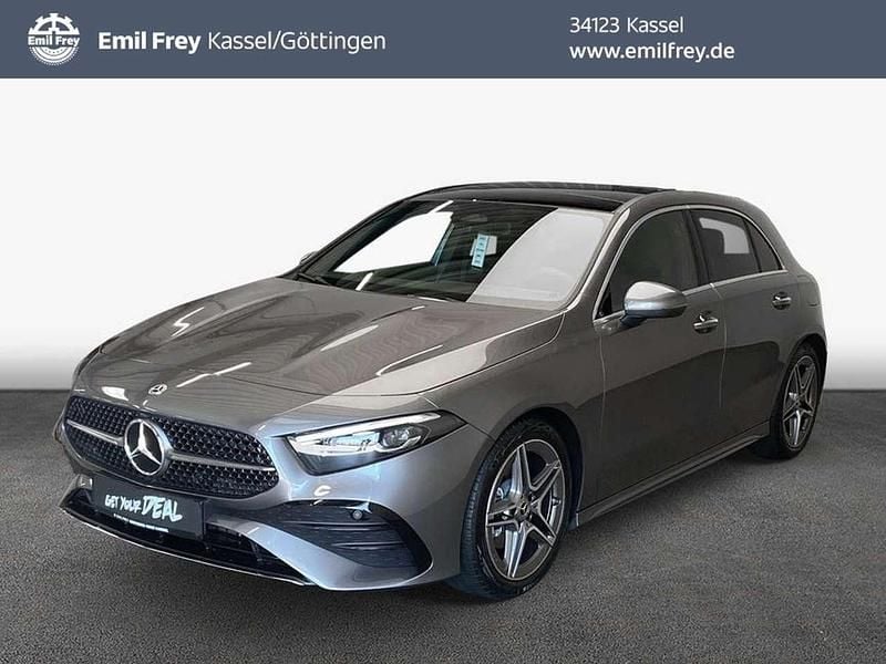 Mountaingrau metallic Gebraucht 2025 Mercedes A180 Limousine | 39.840 € - Bild 1/4