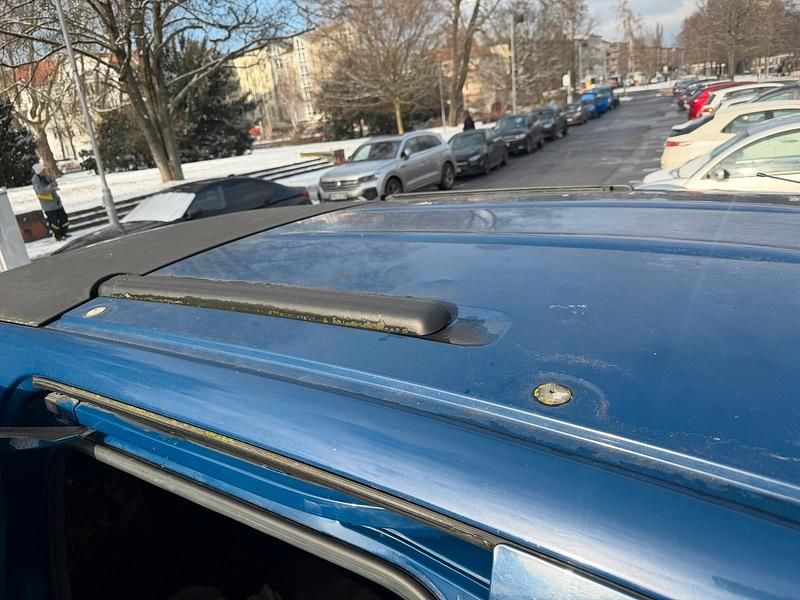 Gebraucht Renault Kangoo 70 PS (51 kW) 2010 Blau Limousine