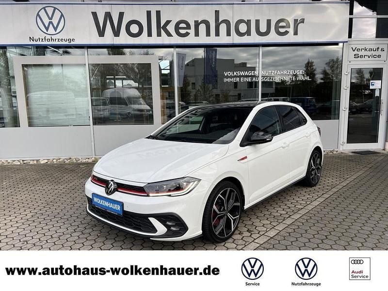 Pure white Gebraucht 2022 VW Polo Beats Limousine | 24.950 € (Fairer Preis) - Bild 1/4