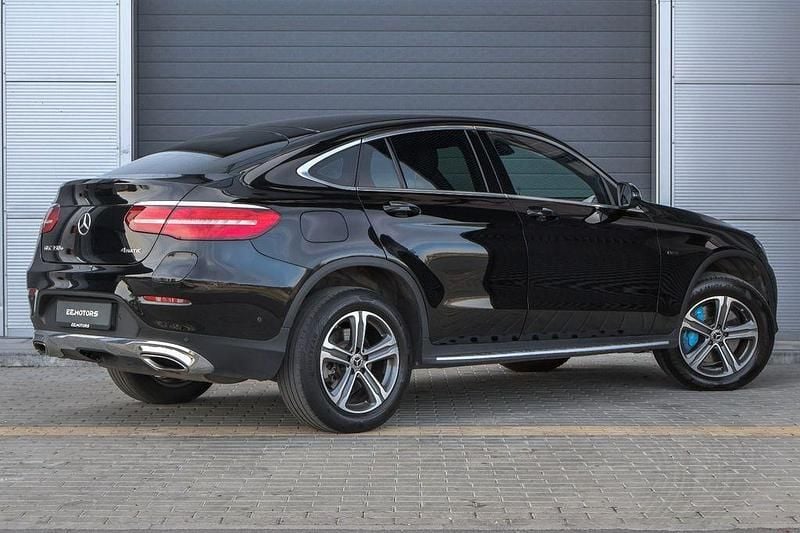 Gebraucht Mercedes GLC350 320 PS (235 kW) 2017 Schwarz Coupé