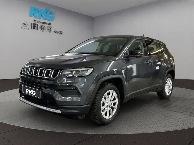 Grau Gebraucht 2024 Jeep Compass Altitude SUV | 29.680 € (Guter Preis) - Bild 1/4