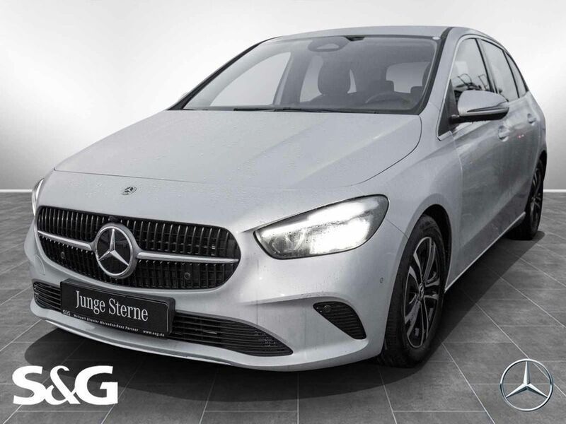 Iridiumsilber metallic Gebraucht 2023 Mercedes B180 Progressive Van / Kleinbus | 28.877 € (Fairer Preis) - Bild 1/4