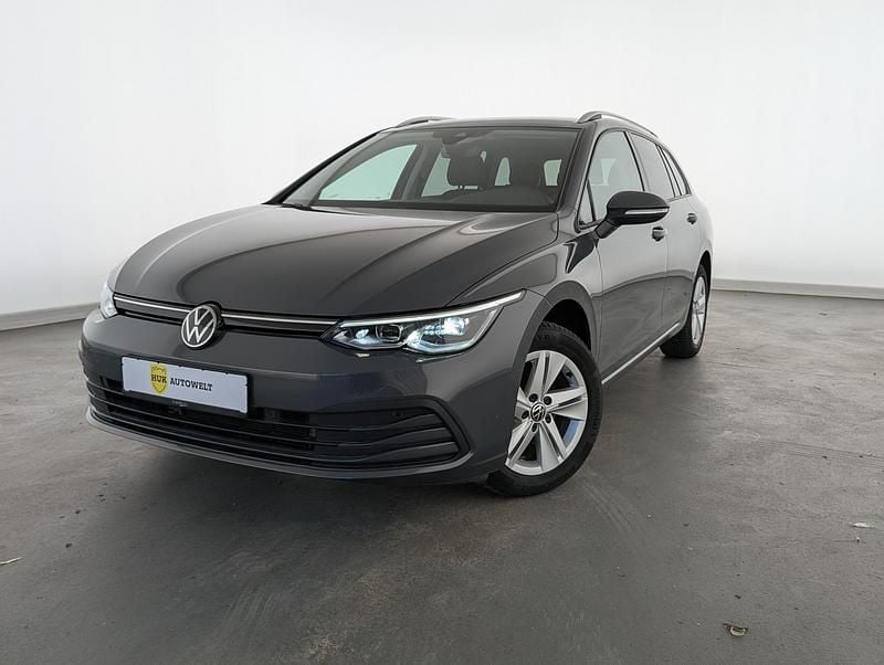 Usata VW Golf VIII Life 131 CV (96 kW) 2023 Berlina