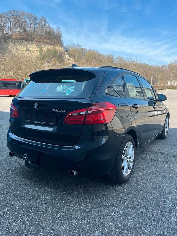 Gebraucht BMW 220 190 PS (139 kW) 2017 Schwarz Kombi