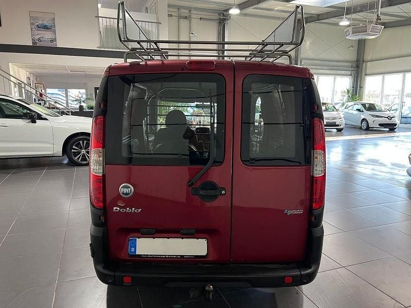 Gebraucht Fiat Doblò 92 PS (67 kW) 2007 Rot Van / Kleinbus