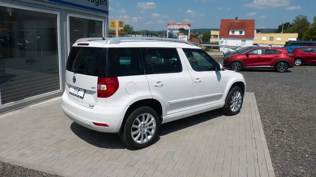 Gebraucht Skoda Yeti Ambition 125 PS (91 kW) 2016 Weiß SUV