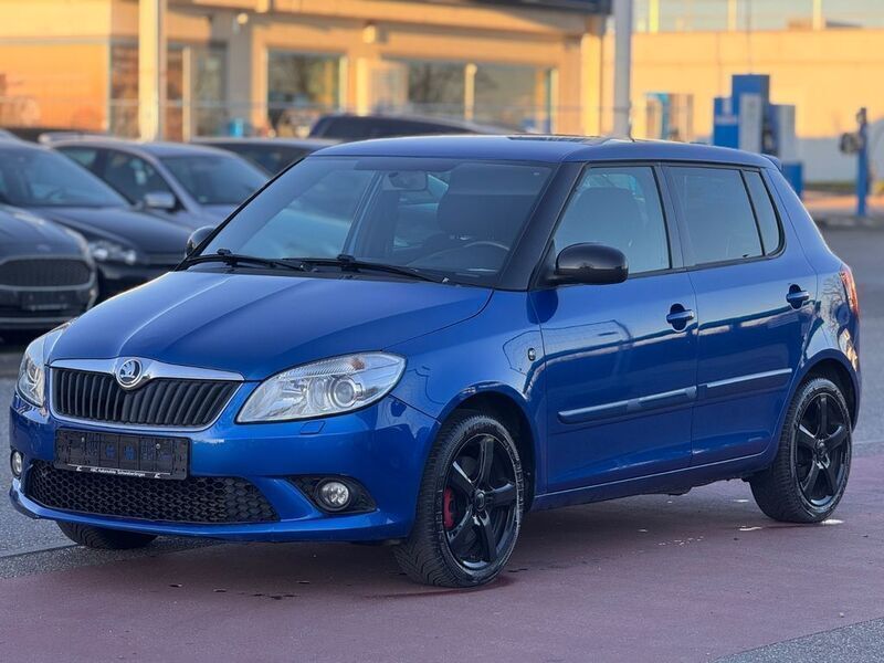 Blau Gebraucht 2011 Skoda Fabia RS Limousine | 8.000 € (Etwas zu teuer) - Bild 1/4