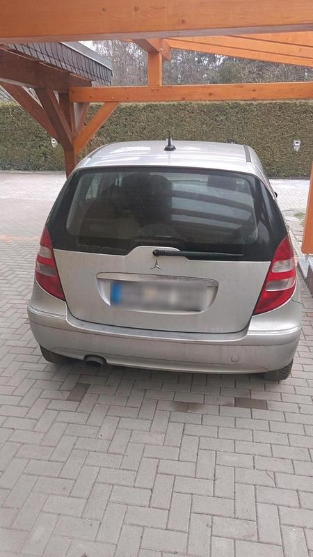 Gebraucht Mercedes A180 80 PS (58 kW) 2007 Silber Kleinwagen