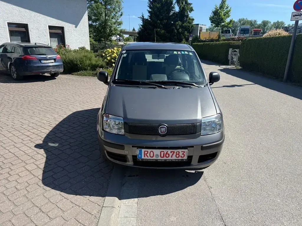 Gebraucht Fiat Panda 69 PS (50 kW) 2012 Grau Kleinwagen