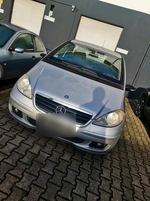 Gebraucht Mercedes A150 95 PS (69 kW) 2006 Silber Limousine